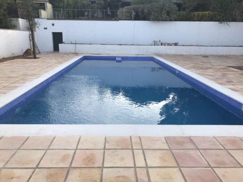 Formación de Piscina en vivienda particular